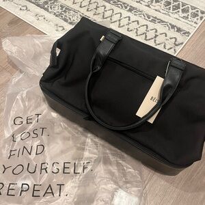 NWT Beis Weekender in Black